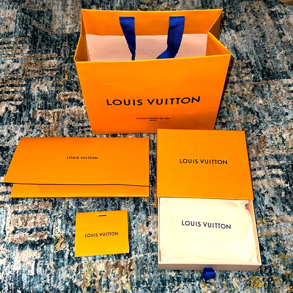 Louis Vuitton Box & Bag